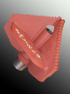 Dreiflügelmeißel OD&nbsp;710 mit Anschlusszapfen